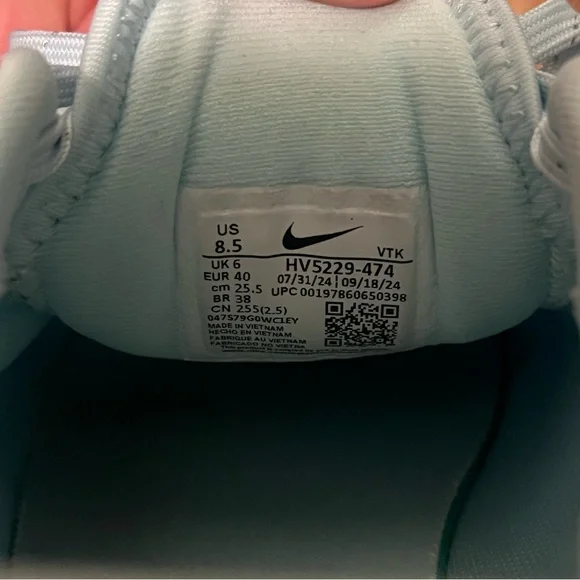 EUC Women’s Nike Motiva Walking Shoe Blue/White/Pink - Picture 7 of 11